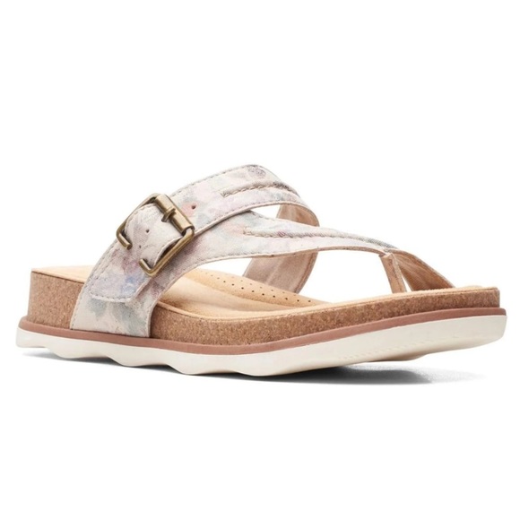 Clarks Shoes - CLARKS Brynn Madi Sandals for Women